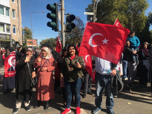 Köln Cumhurbaşkanı Erdoğan'ı bekliyor